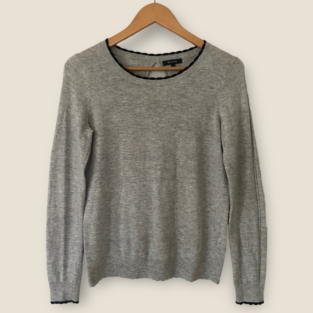 RW&CO. Scalloped Wool Blend Sweater